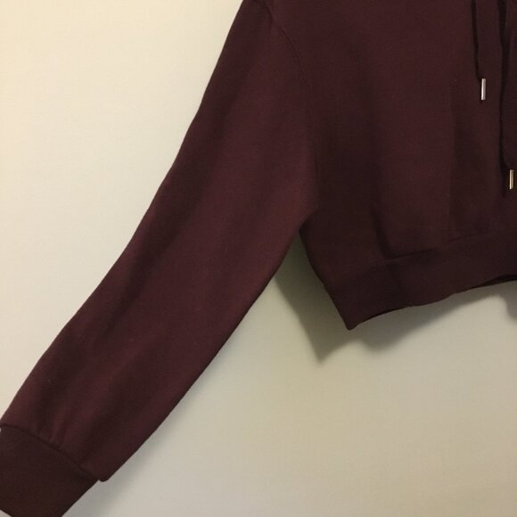 Soft Burgundy Cropped Pullover Hoodie - Picture 5 of 15